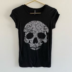 Lace Skull Print Black Tee 💀